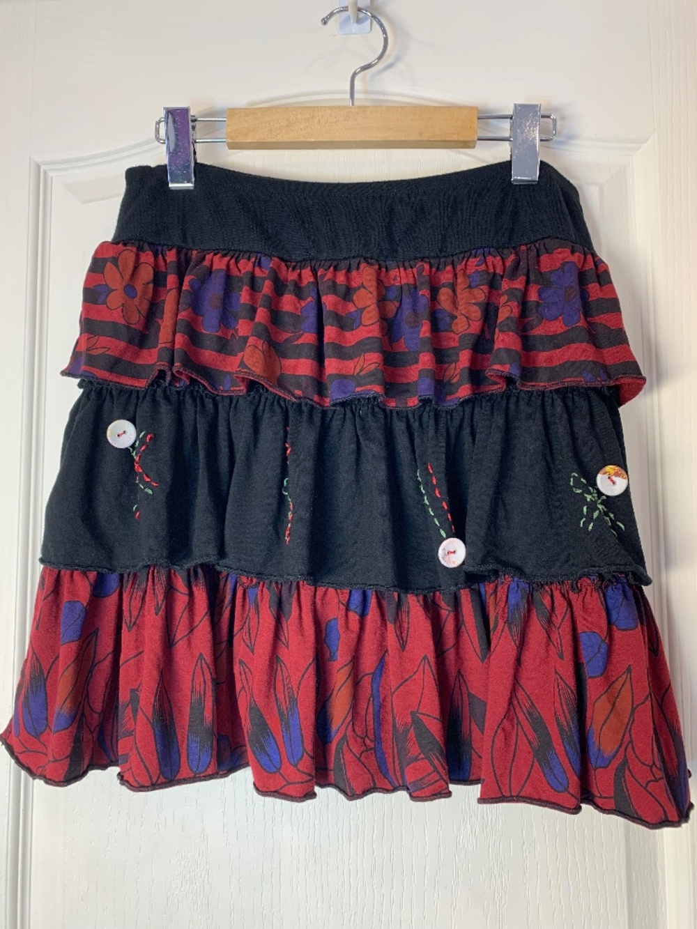 Tricotto Artistic Tiered Skirt M –‎ Boho Folk Statement Embroidered Unique Piece